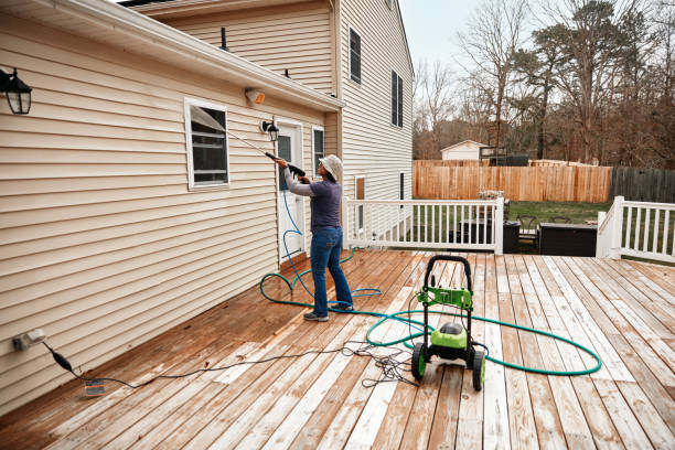 Why Choose Our Certified Pressure Washing Experts for Your Project Needs in Cudahy, WI?